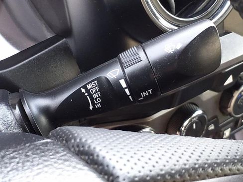 Used 2022 Toyota Tacoma TRD Off-Road image 23