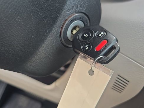 Used 2016 Subaru Forester 2.5i Premium w/ All-Weather Package image 28