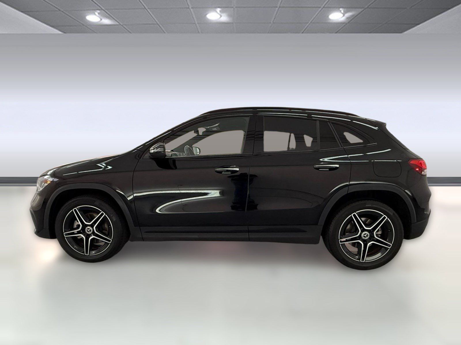 Used 2023 Mercedes-Benz GLA 250 image 2