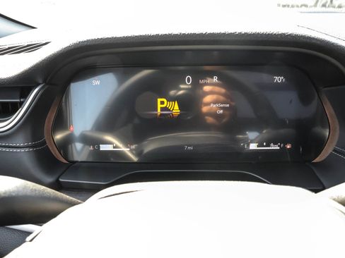 New 2025 Jeep Grand Cherokee Limited w/ Luxury Tech Group II image 27