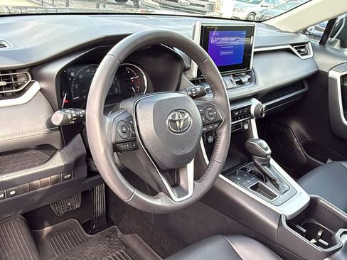 Used 2023 Toyota RAV4 XLE Premium FWD image 24