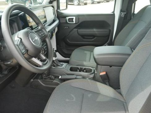 New 2026 Jeep Gladiator Sport image 20