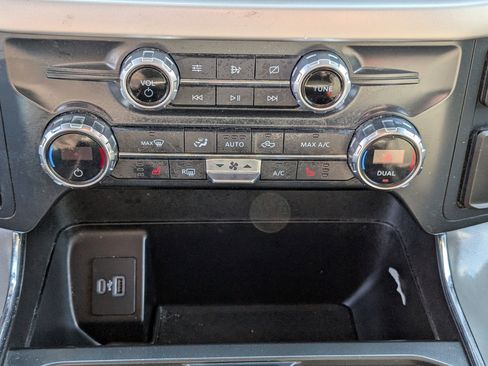 Certified 2021 Ford F150 XLT w/ Equipment Group 302A High image 26