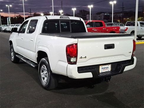 Certified 2023 Toyota Tacoma SR image 5