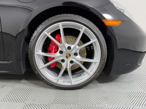 Certified 2025 Porsche 718 Boxster S RWD image 14