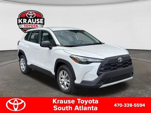 Used 2026 Toyota Corolla Cross L FWD image 3