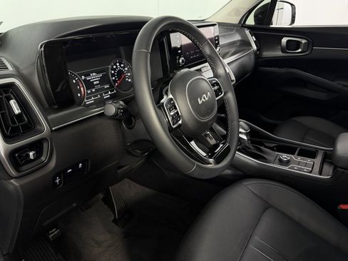 Used 2022 Kia Sorento S w/ Panoramic Sunroof Package image 22
