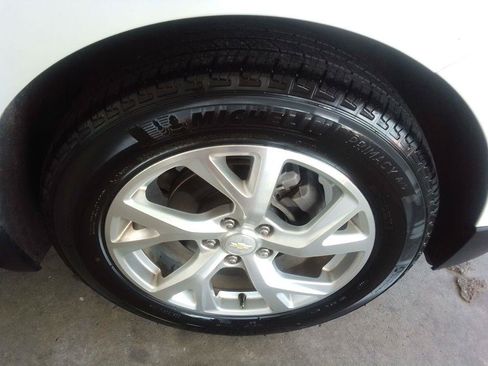 Used 2019 Chevrolet Equinox Premier FWD image 26
