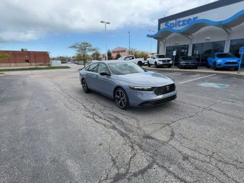 New 2026 Honda Accord SE image 2