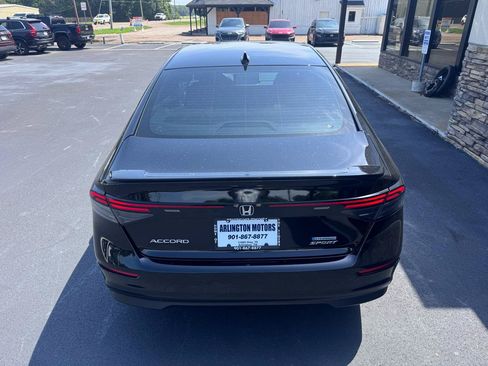 Used 2023 Honda Accord Sport image 5