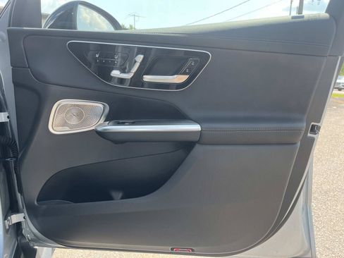 Used 2026 Mercedes-Benz GLC 300 4MATIC image 24