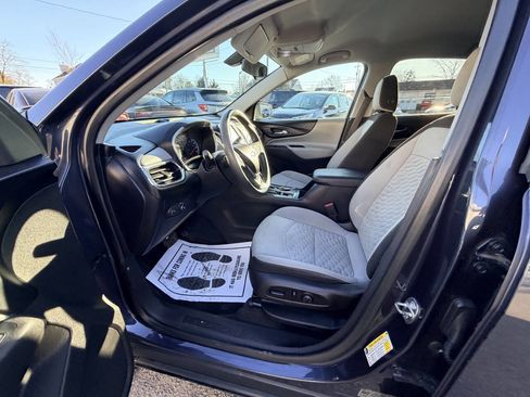 Used 2018 Chevrolet Equinox LT image 37