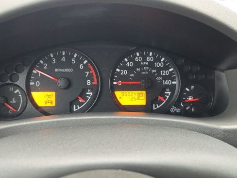 Used 2012 Nissan Xterra S w/ Value Package image 13