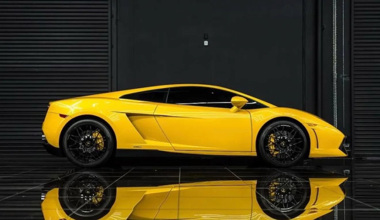 Used 2012 Lamborghini Gallardo LP 550-2 RWD image 2
