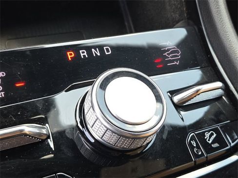 Used 2021 Jeep Grand Cherokee L Summit w/ Advanced Protech Group IV image 21