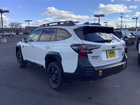 Used 2022 Subaru Outback Wilderness image 22