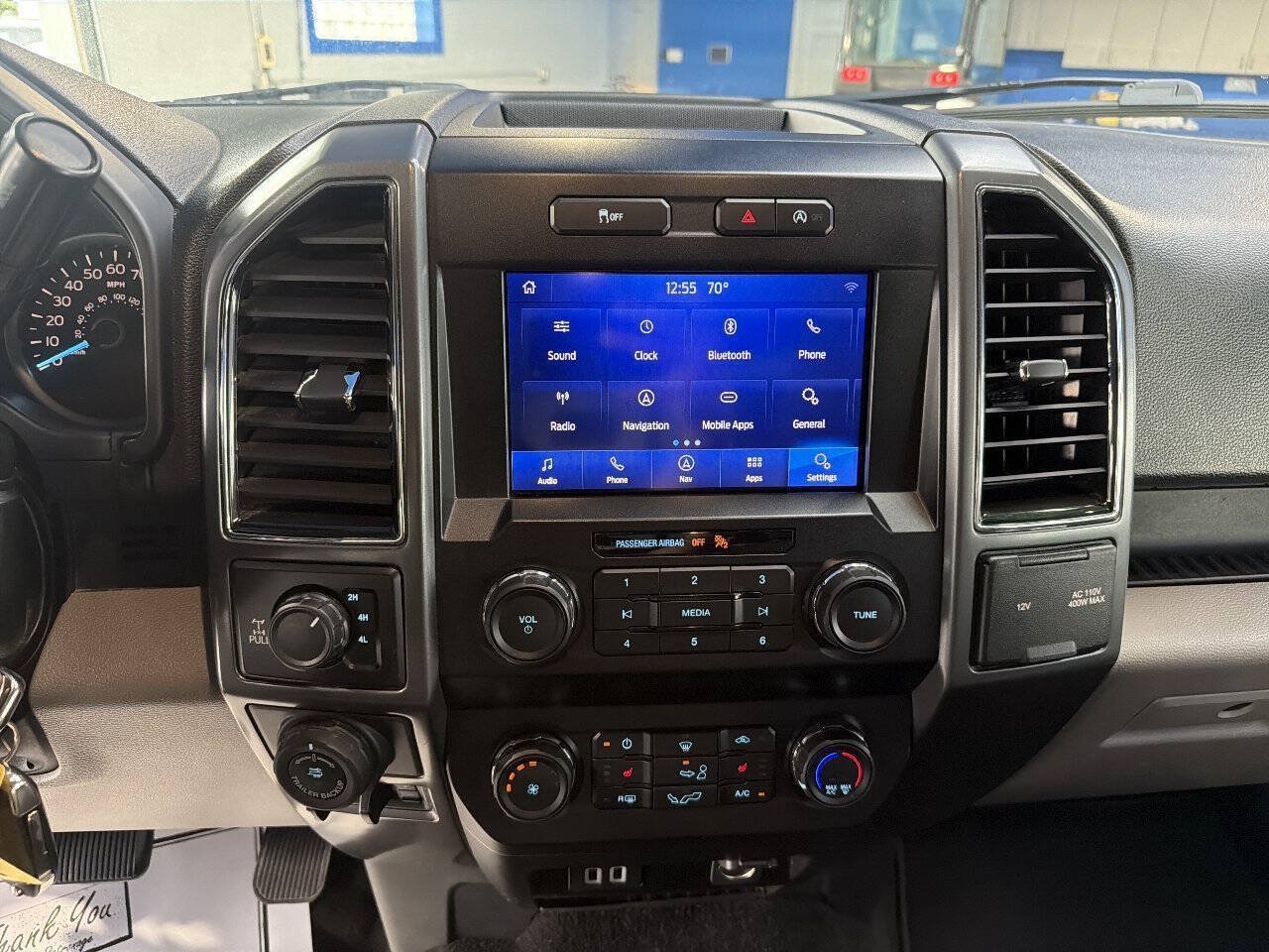 Used 2019 Ford F150 XLT w/ Equipment Group 302A Luxury AWD/4WD image 22