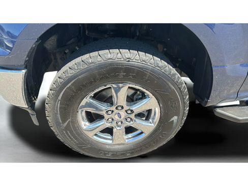 Used 2018 Ford F150 XLT w/ Equipment Group 302A Luxury AWD/4WD image 25