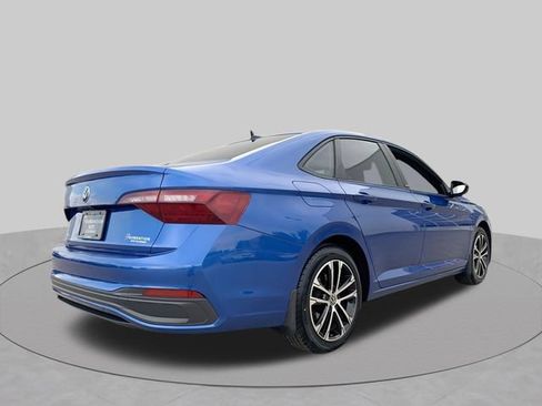 Used 2023 Volkswagen Jetta Sport FWD image 11