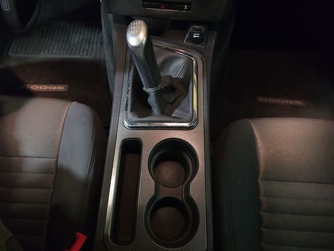 Used 2014 Dodge Challenger R/T RWD image 18
