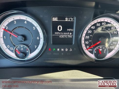 Used 2024 RAM 1500 Classic SLT image 16