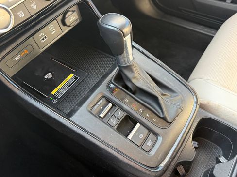 Used 2025 Honda CR-V EX-L image 17