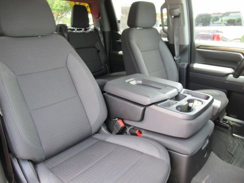 Used 2024 GMC Sierra 1500 Elevation RWD image 10