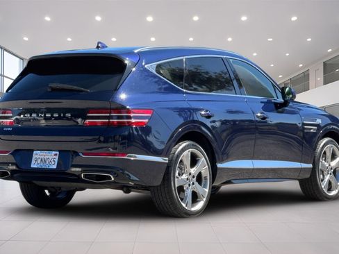 Used 2022 Genesis GV80 2.5T w/ Prestige Package 04 AWD/4WD image 4