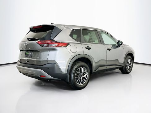 Used 2023 Nissan Rogue S AWD/4WD image 9