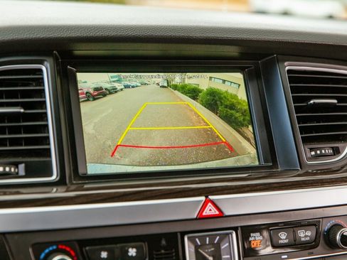 Used 2018 Genesis G80 3.8 image 16