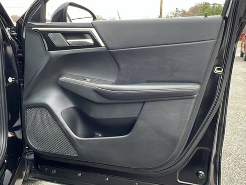 Used 2024 Mitsubishi Outlander SE image 11