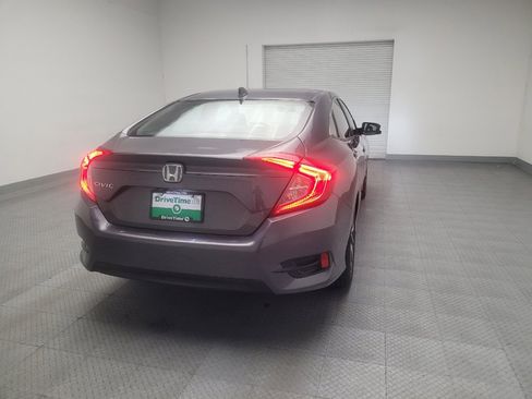 Used 2018 Honda Civic EX image 7