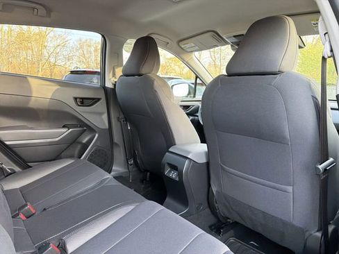 Used 2025 Subaru Crosstrek 2.0i Premium image 17