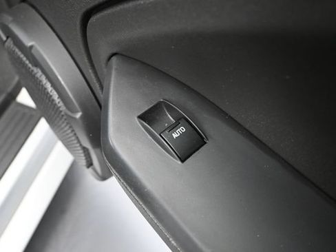 Used 2006 Ford Mustang GT Premium RWD image 38