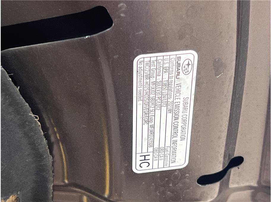 Used 2021 Subaru Outback Limited w/ Popular Package #2 AWD/4WD image 23