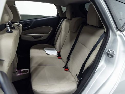 Used 2018 Ford Fiesta SE image 24