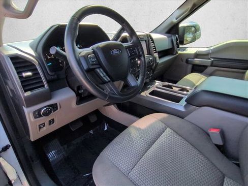 Used 2018 Ford F150 XLT w/ Equipment Group 302A Luxury image 10