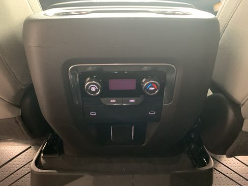 New 2026 Chevrolet Tahoe LS RWD image 34