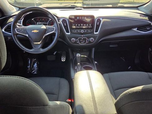 Used 2016 Chevrolet Malibu LT image 12