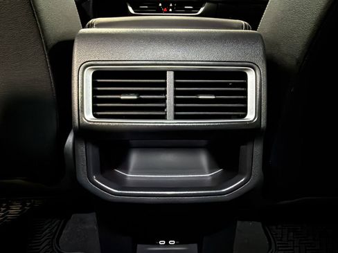 New 2026 Volkswagen Atlas Cross Sport SE AWD/4WD image 27