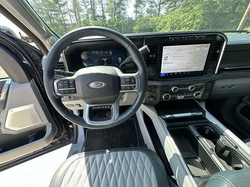 Used 2024 Ford F450 Limited w/ FX4 Off-Road Package image 23