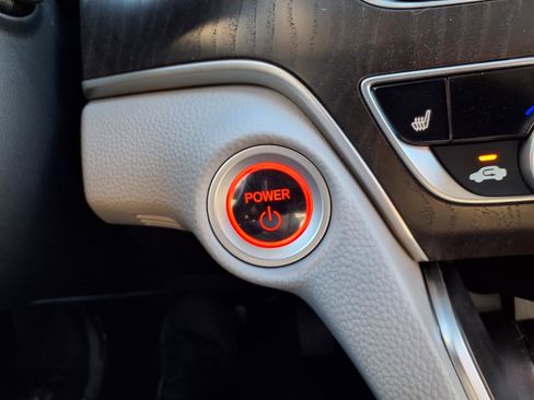 Used 2020 Honda Accord EX-L image 11