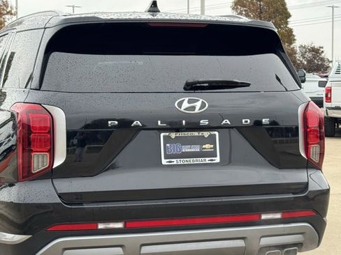 Used 2024 Hyundai Palisade SEL w/ Premium Package image 7