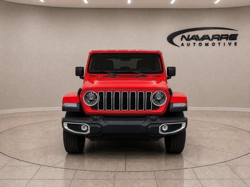 Used 2025 Jeep Wrangler Unlimited Sahara AWD/4WD image 2