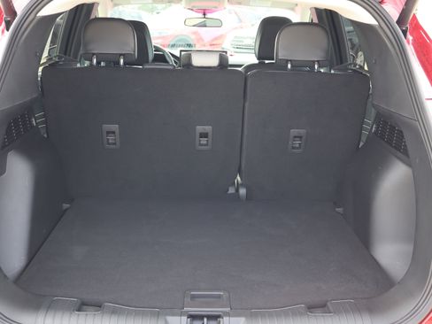 Used 2025 Ford Escape SE image 26