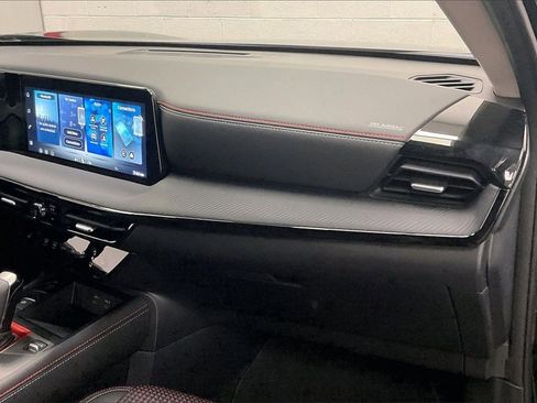 Certified 2026 Nissan Kicks SR w/ Cold Weather Package image 15