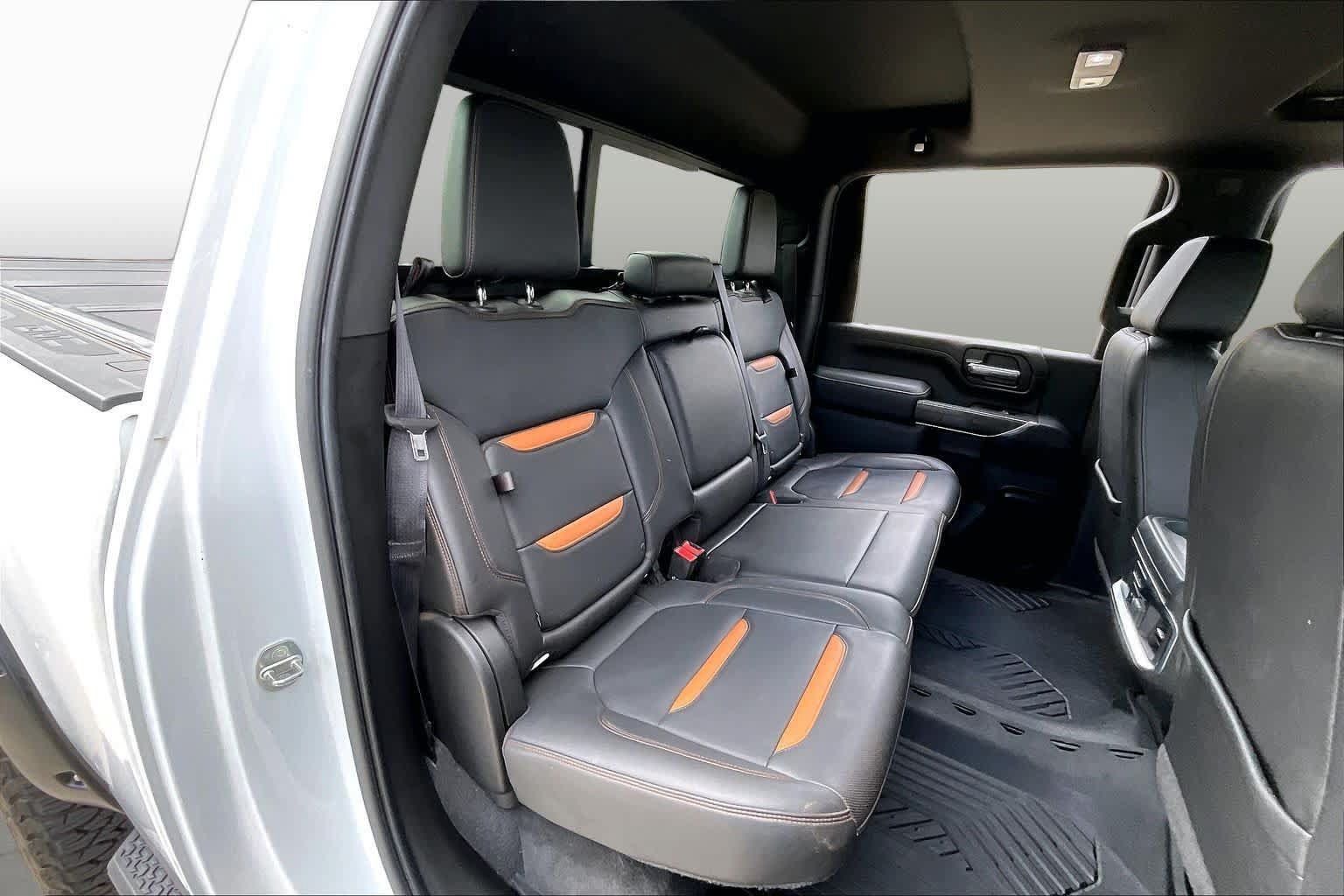 Used 2020 GMC Sierra 3500 AT4 w/ AT4 Premium Package AWD/4WD image 19
