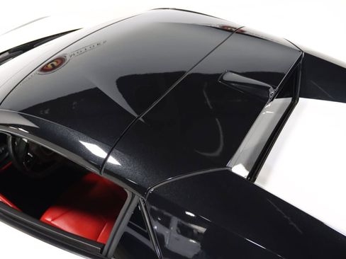 Used 2024 Chevrolet Corvette Stingray Premium Conv w/ Z51 Performance Package RWD image 15