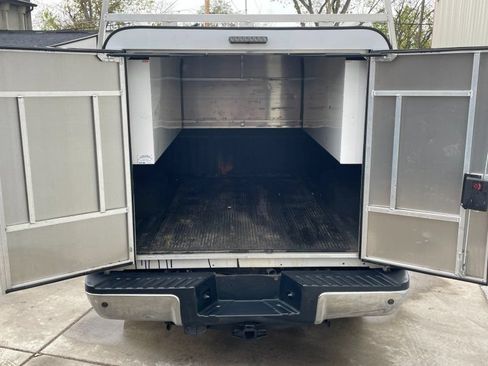 Used 2016 Ford F250 XL w/ Power Equipment Group AWD/4WD image 6
