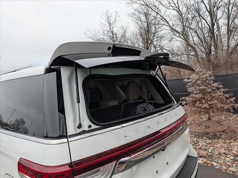 Certified 2022 Lincoln Navigator Reserve image 27